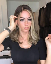 Load image into Gallery viewer, Medium Wavy Blonde Natural Wigs for Women
